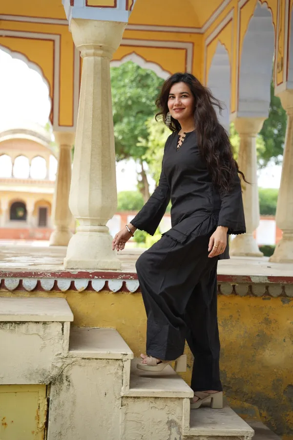 Reva_Black_Loop_Neck_Co_Ord_Set_Black