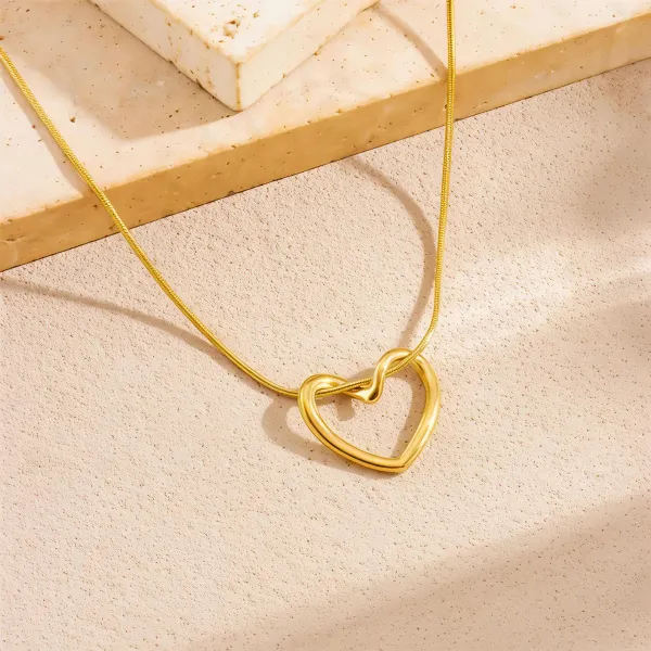 Golden_Stainless_Steel_Open_Heart_Pendant_Necklace_For_Women
