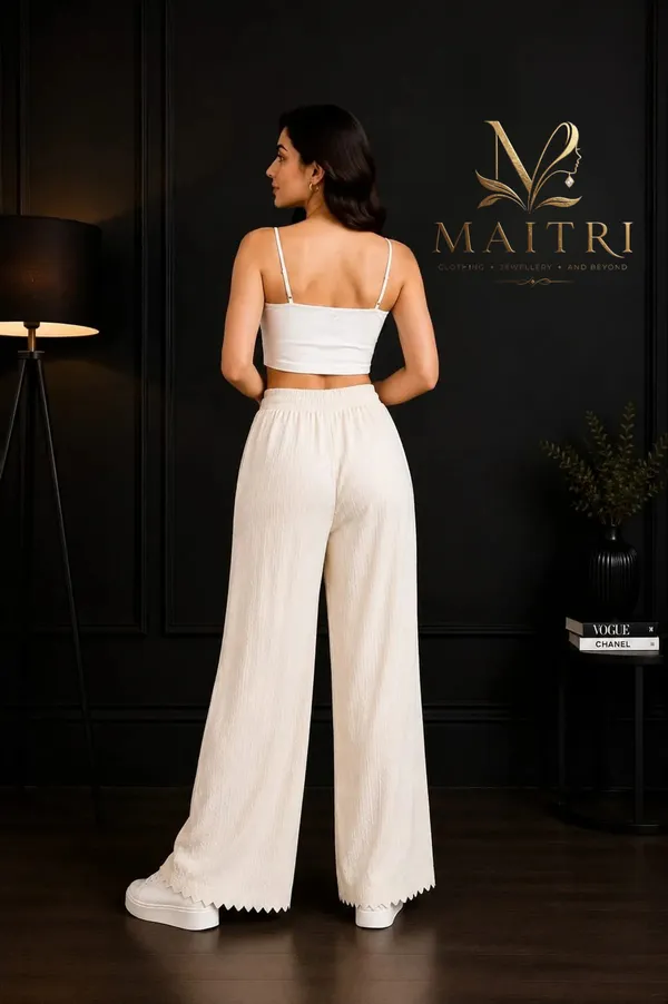 Off_White_Lycra_Pleated_Trouser_For_Women