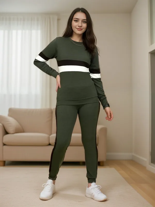 Rakesh_creations_Women_Track_Suit