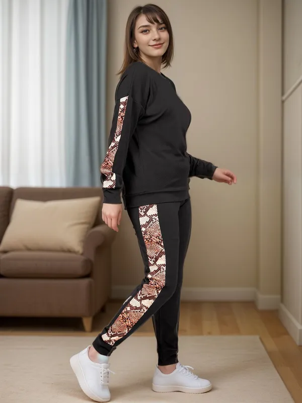 Rakesh_creations_Women_Track_Suit
