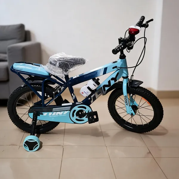 Blue_Steel_Frame_Bicycle_With_Training_Wheels_For_Kids