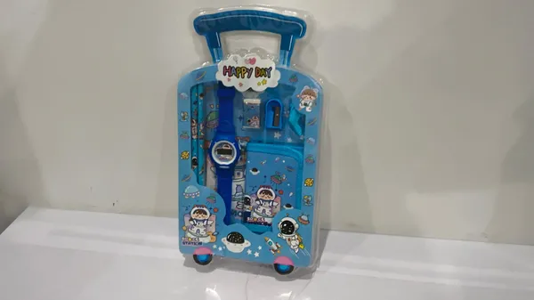 Blue_Cartoon_Print_Trolley_Bag_for_Kids