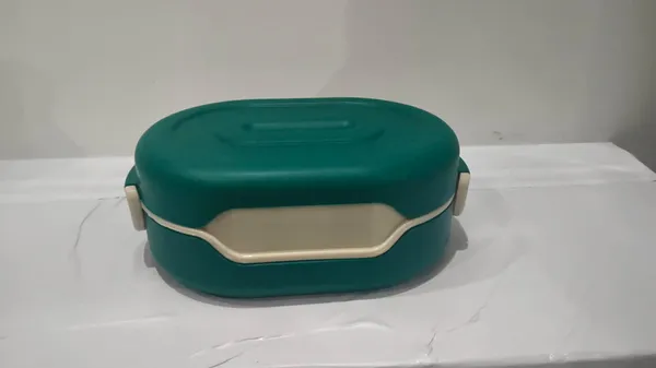 Green_Oval_Tiffin_Lunch_Box