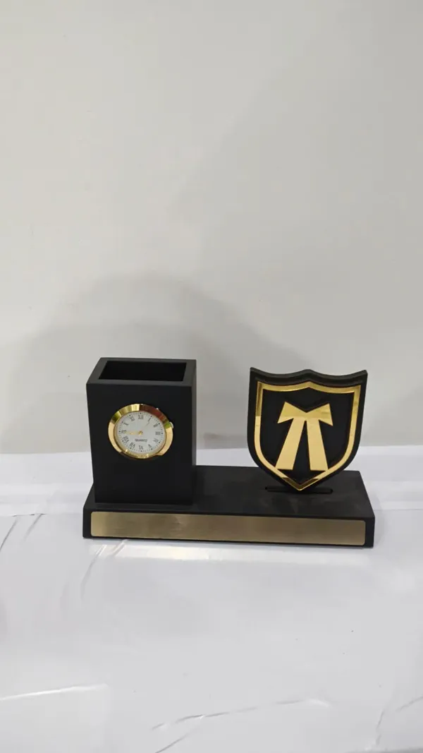 Black_Gold_Desk_Organizer_With_Clock_And_Emblem