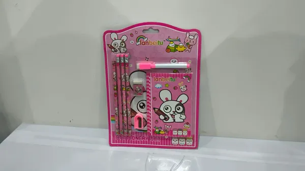 Pink_Cartoon_Kids_Stationery_Set