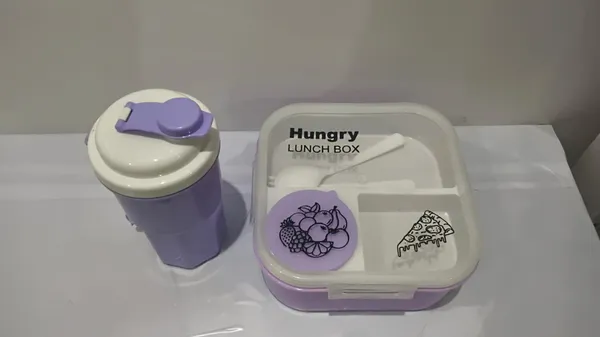 Purple_Plastic_Lunch_Box_And_Tumbler_Set