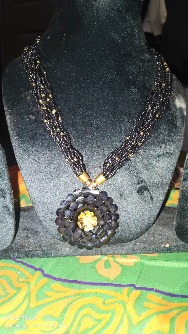 Black_Stone_Thread_Multi-Strand_Beaded_Statement_Necklace_For_Women
