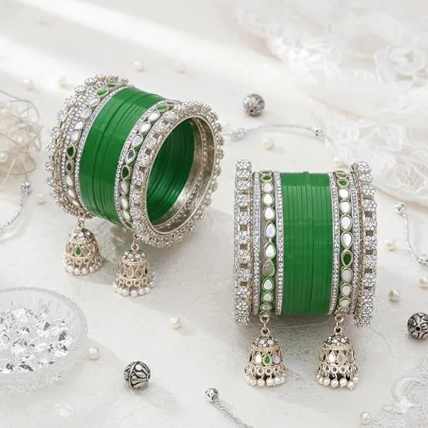 Green_Plastic_Metal_Embellished_Traditional_Chooda_Bangle_Set_For_Women