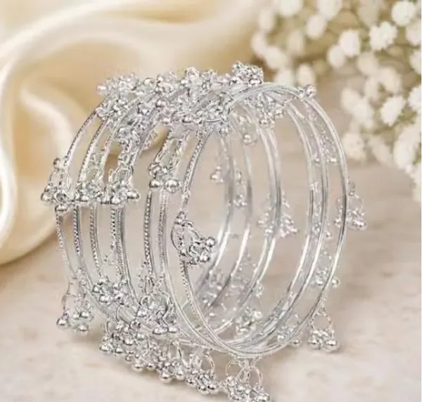 Silver_Plastic_Metal_Kundan_Embellished_Bridal_Chooda_Bangle_Set_For_Women