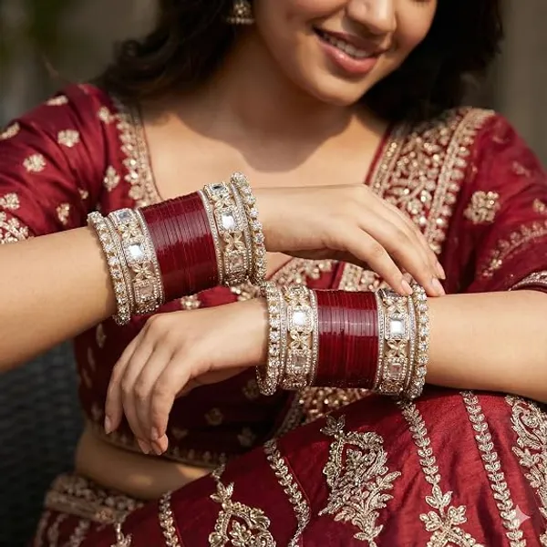 Maroon_Silver_Plastic_Metal_Kundan_Embellished_Bridal_Chooda_Set_For_Women