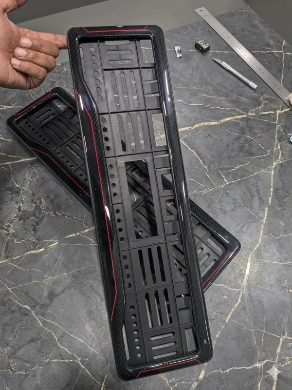 Black_And_Red_Plastic_Car_Number_Plate_Frame_Set_Of_2