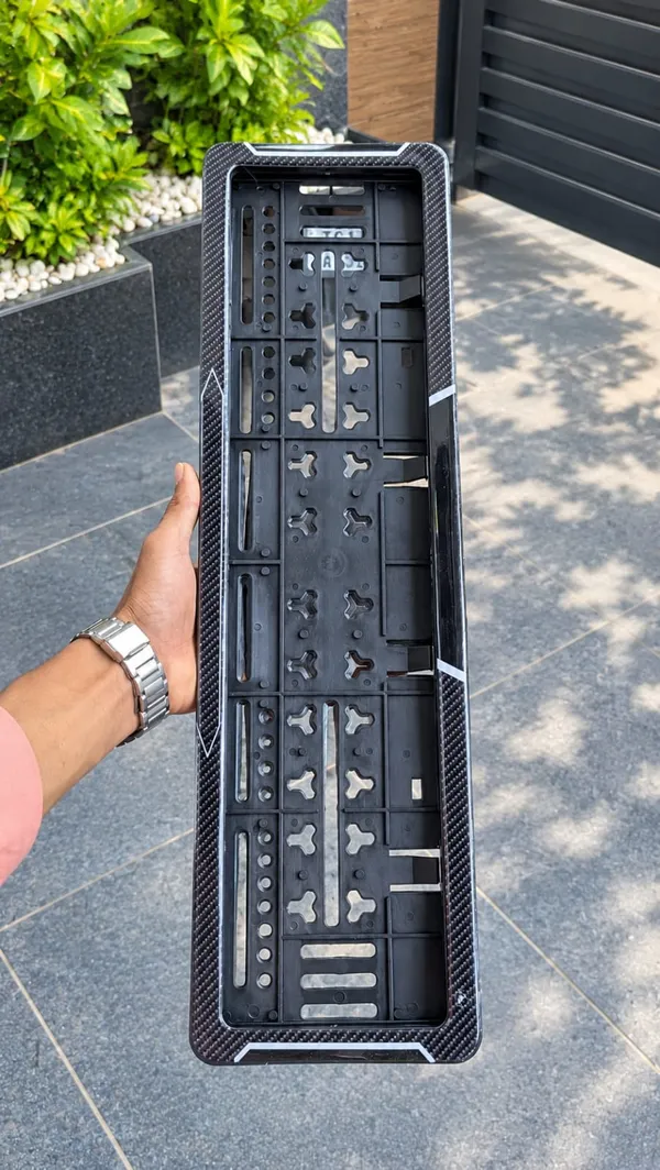 Black_Plastic_Universal_Number_Plate_Holder_Set_Of_2
