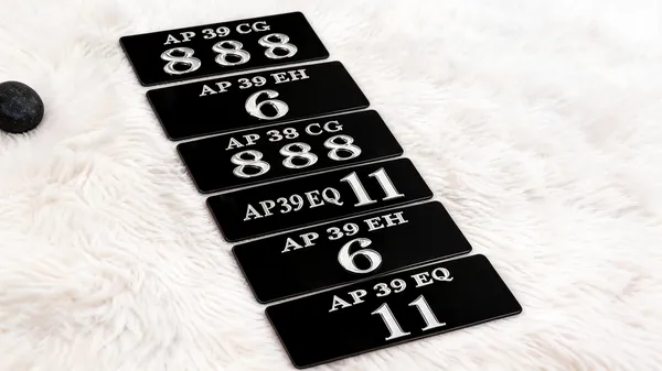 Black_Chrome_Letters_Raised_Number_Plate_Set_Of_2