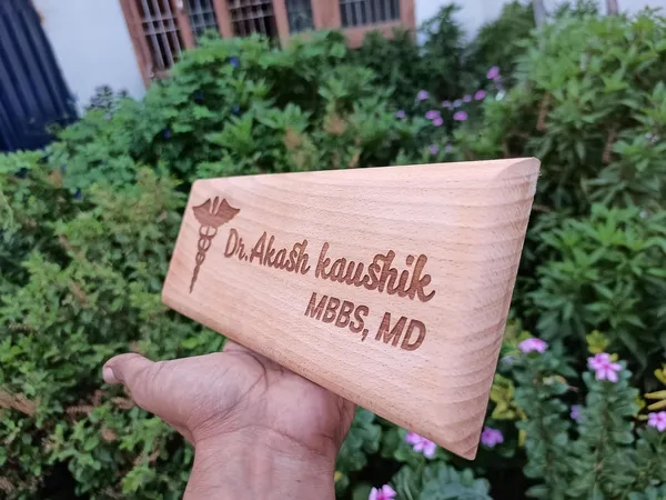 Personalized_Wooden_Doctor_Name_Plate_10x4_Inch_|_Custom_Engraved_Medical_Name_Sign_for_Clinic,_Hospital_&_Office_|_Doctor_Desk_Name_Plate