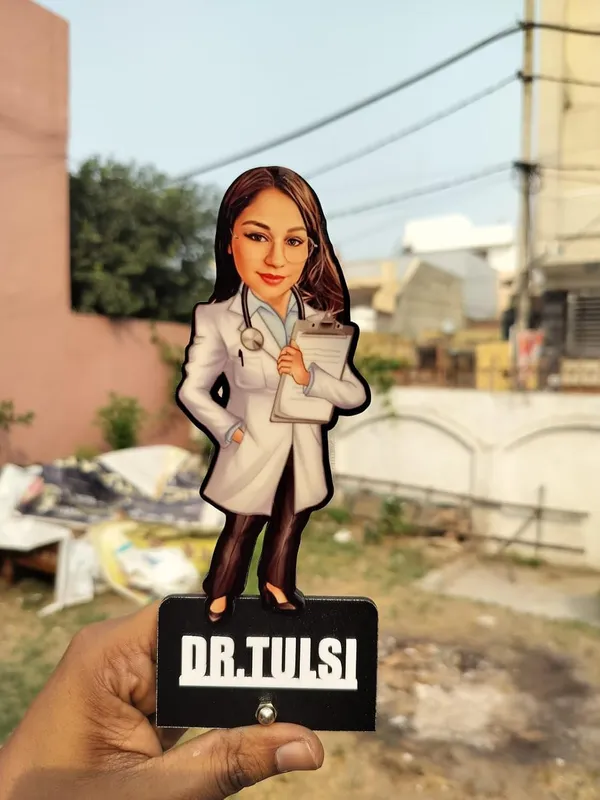 Personalized_Doctor_Caricature_Stand_with_Name_|_Custom_2D_Wooden_MDF_Doctor_Figurine_with_Glossy_Finish_|_Personalized_Medical_Gift_for_Men_&_Women