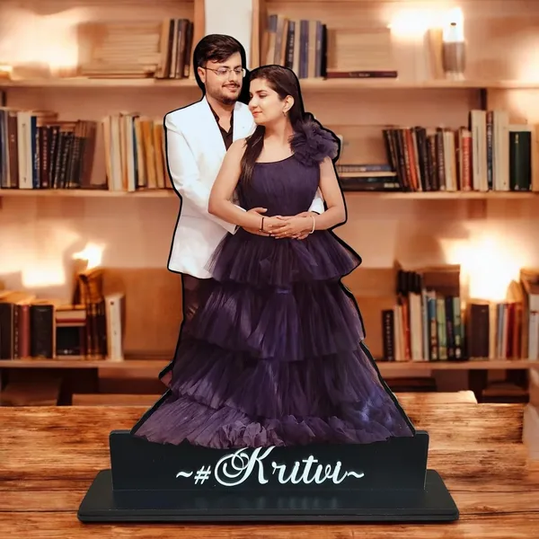 Personalized_Couple_Caricature_Stand_with_Name_|_Custom_2D_Wedding_Anniversary_Gift_for_Couples_|_Double-Layer_Laminated_MDF_with_Glossy_Finish_|_Personalized_Gift_for_Men_&_Women