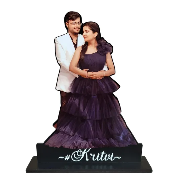 Personalized_Couple_Caricature_Stand_with_Name_|_Custom_2D_Wedding_Anniversary_Gift_for_Couples_|_Double-Layer_Laminated_MDF_with_Glossy_Finish_|_Personalized_Gift_for_Men_&_Women