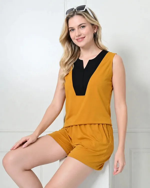Mustard_Knit_Sleeveless_Top_Shorts_Set_With_Contrast_V_Panel