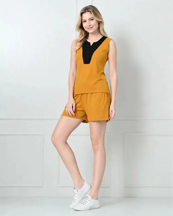 Mustard_Knit_Sleeveless_Top_Shorts_Set_With_Contrast_V_Panel