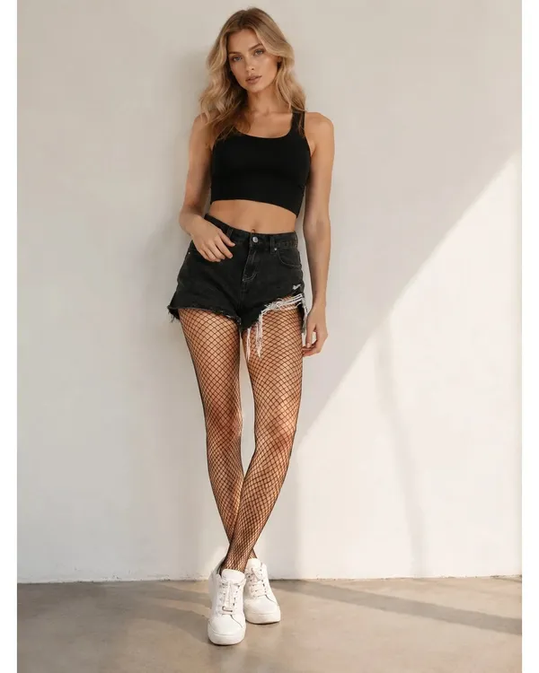 Black_Fishnet_Stockings_Fine_Mesh