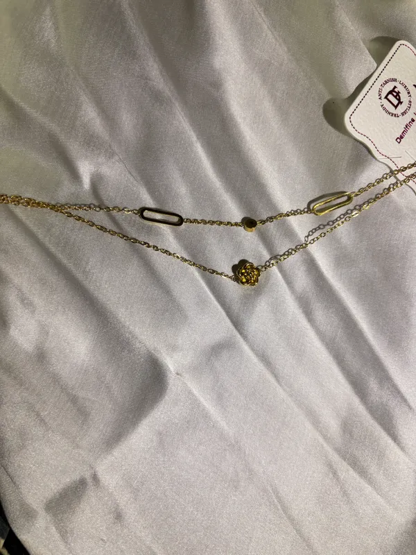 Gold_Tone_Layered_Necklace