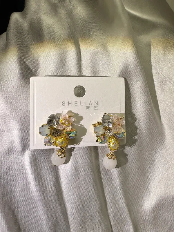 Gold_Tone_Crystal_Floral_Drop_Earrings