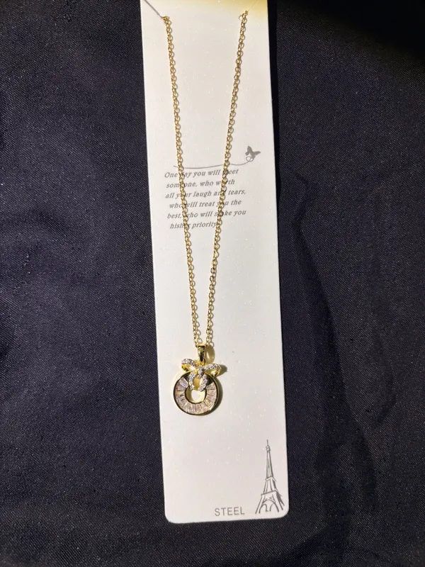 Gold_Tone_Steel_Pendant_Necklace