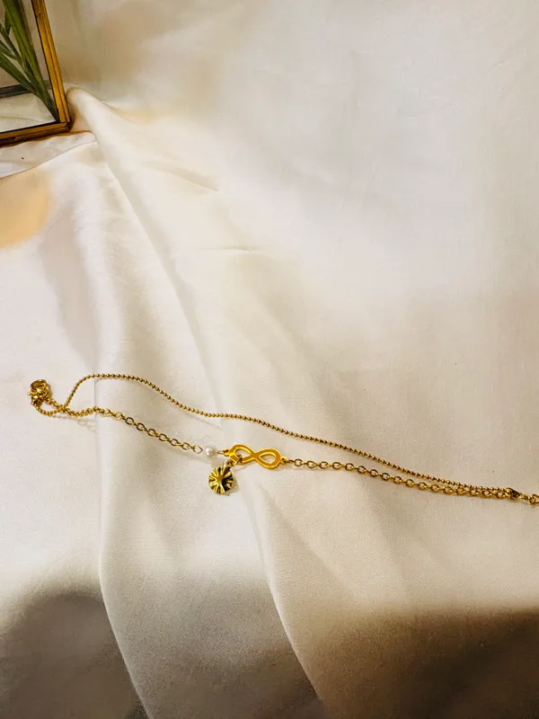 Gold_Tone_Layered_Charm_Bracelet