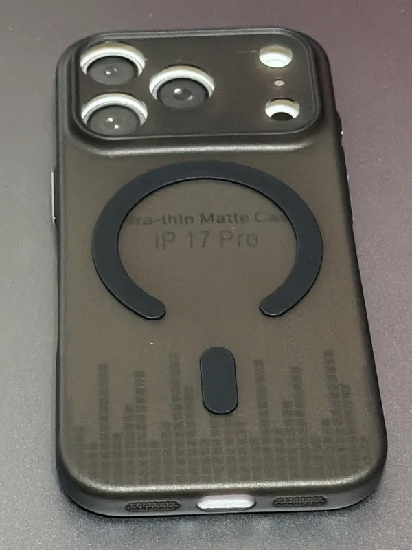 Black_Magnetic_Phone_Case_for_iPhone_11_Pro