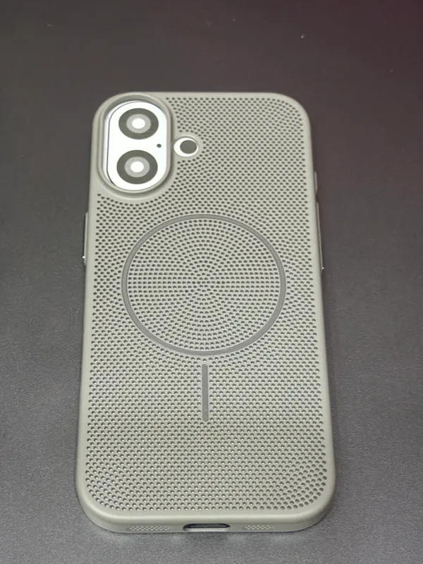 Grey_Textured_Phone_Case_for_iPhone_Users
