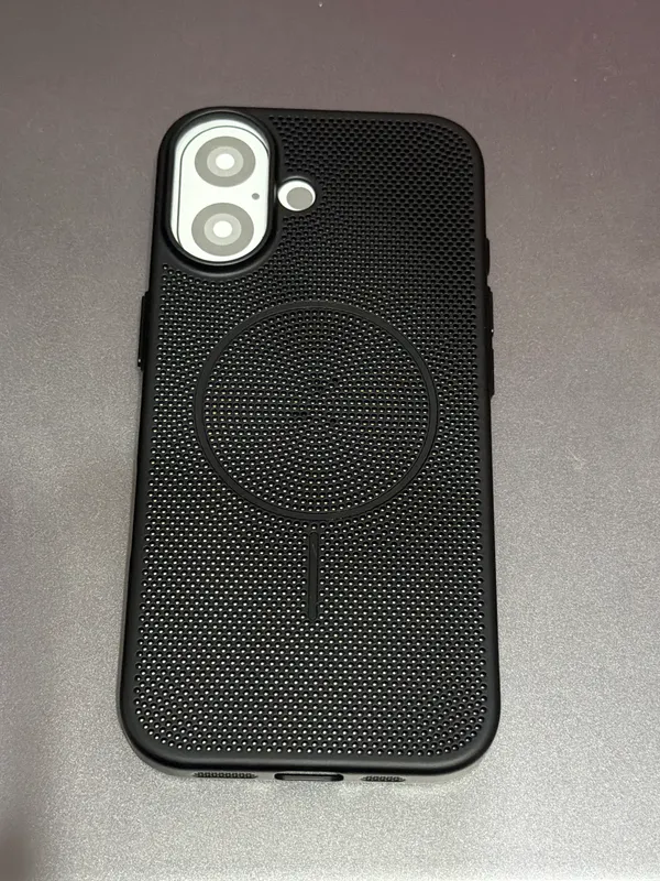 Black_Textured_Slim_Fit_Phone_Case_for_iPhone