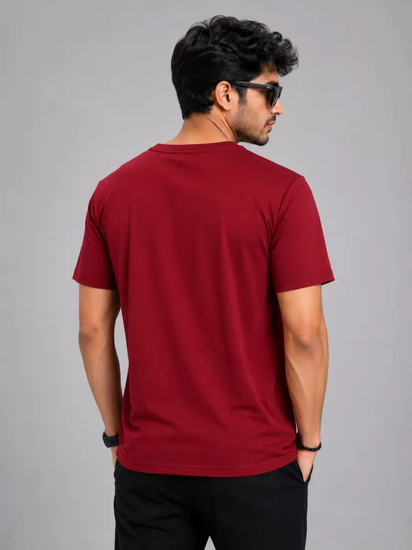 Maroon_Cotton_Casual_Fit_Graphic_T-Shirt_For_Men