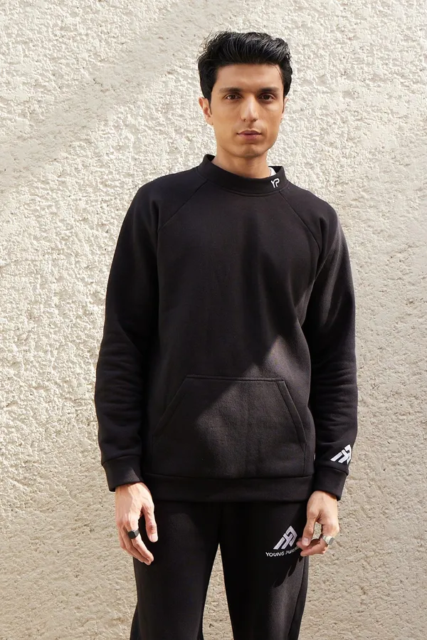 Black_Round_Collar_Jumper