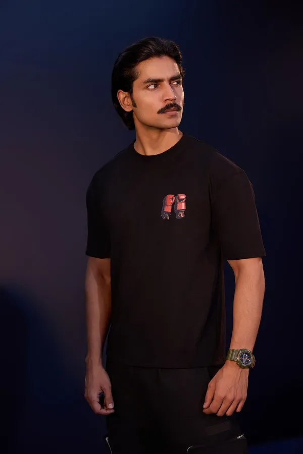 Boxing_Glove_Black_T_Shirt