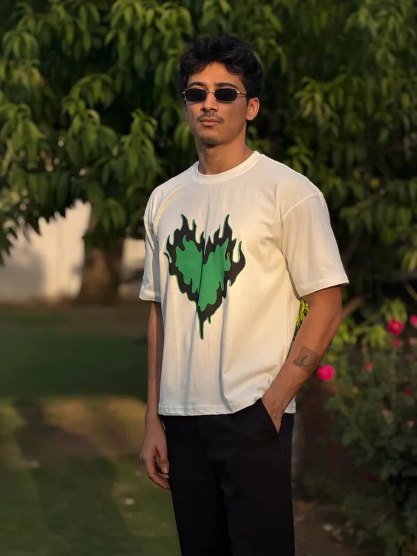 Toxic_Love_Tee