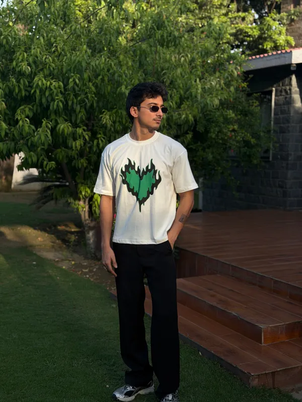 Toxic_Love_Tee