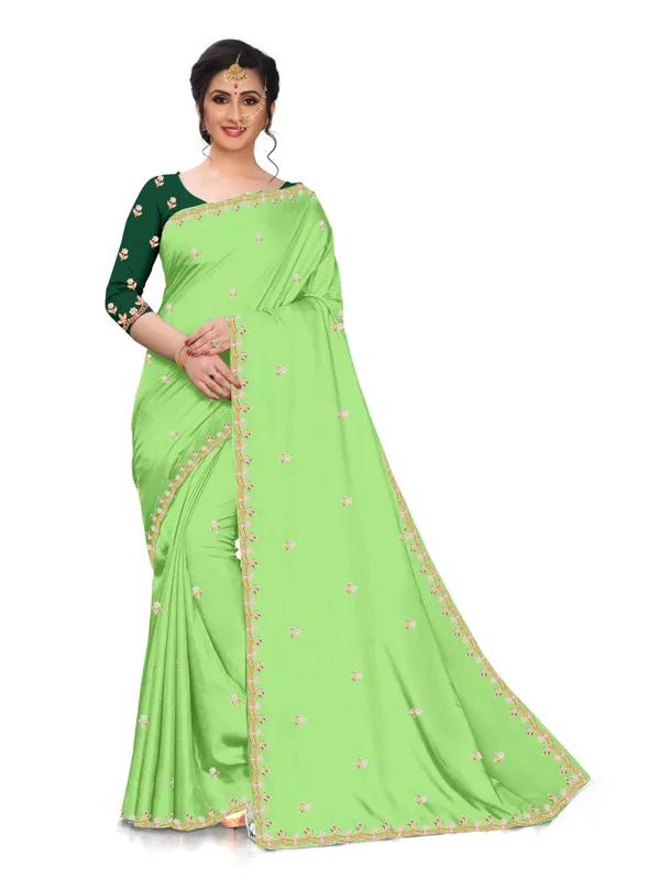 Green_Embroidered_Saree_For_Women