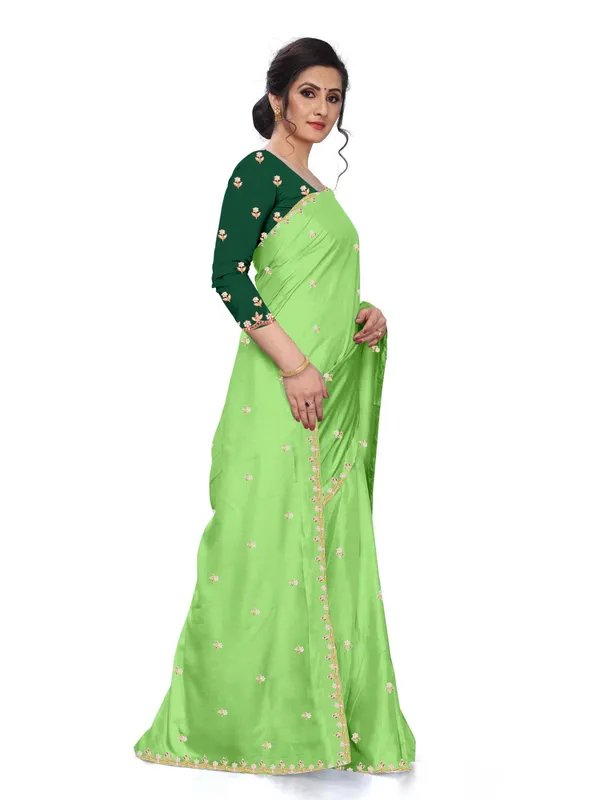 Green_Embroidered_Saree_For_Women