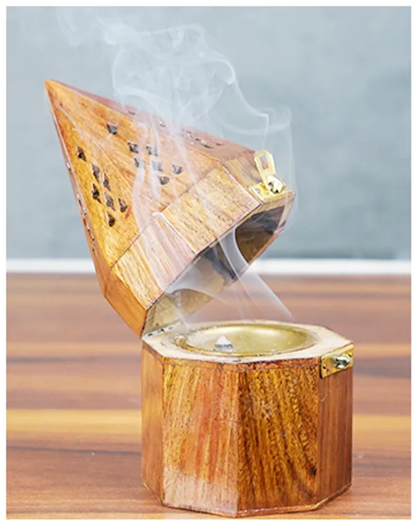 AAAPREMISES_Dhoop_dani_Wooden_Incense_Holder_(Brown)