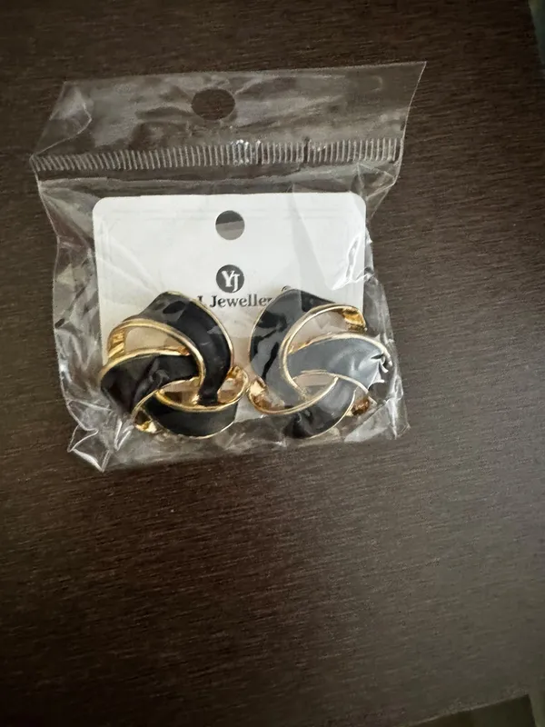 Black_Gold_Tone_Statement_Earrings_for_Women