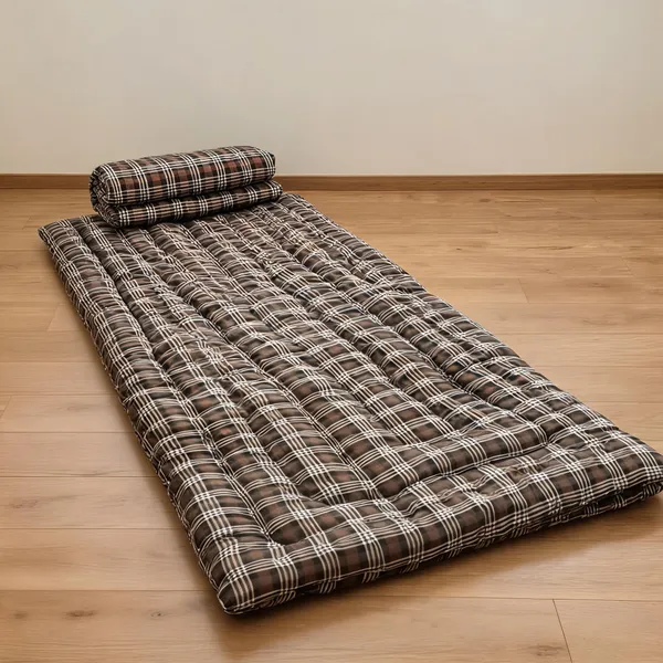 Multicolor_Cotton_Plaid_Roll-Up_Quilt_Mattress_Bedroom