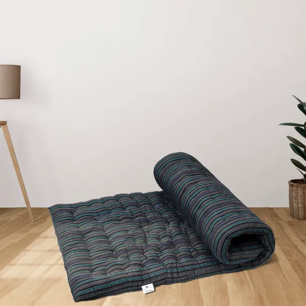 Multicolor_Cotton_Quilted_Tufted_Floor_Mattress_Bedroom