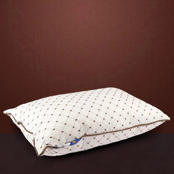 White_Fiber_Quilted_Diamond_Pattern_Pillow_Bedroom