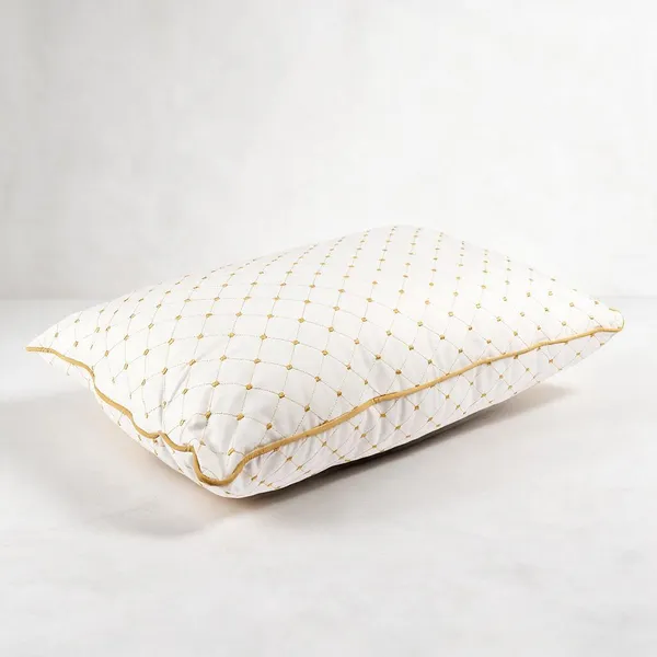 White_Fiber_Quilted_Pattern_Pillow_Bedroom