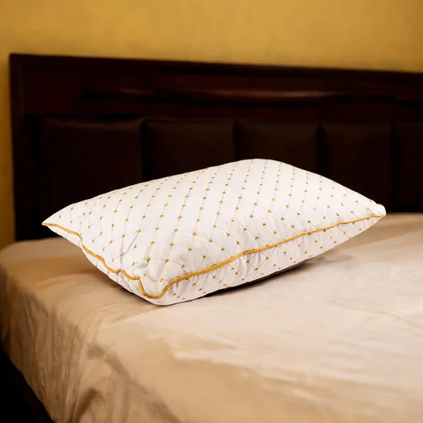 White_Fiber_Quilted_Pattern_Pillow_Bedroom