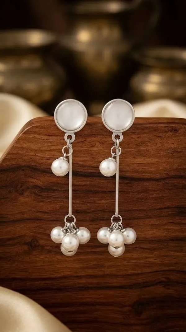Silver_Pearl_Drop_Earrings_For_Women