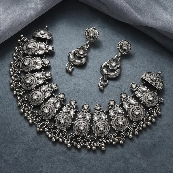 Silver_Oxidized_Layered_Ornamental_Necklace_Set_For_Women