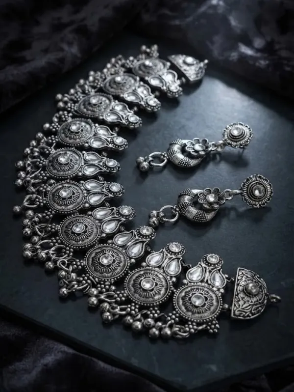 Silver_Oxidized_Layered_Ornamental_Necklace_Set_For_Women
