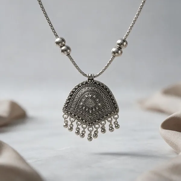 Silver_Oxidised_Ethnic_Fringe_Pendant_Necklace_For_Women